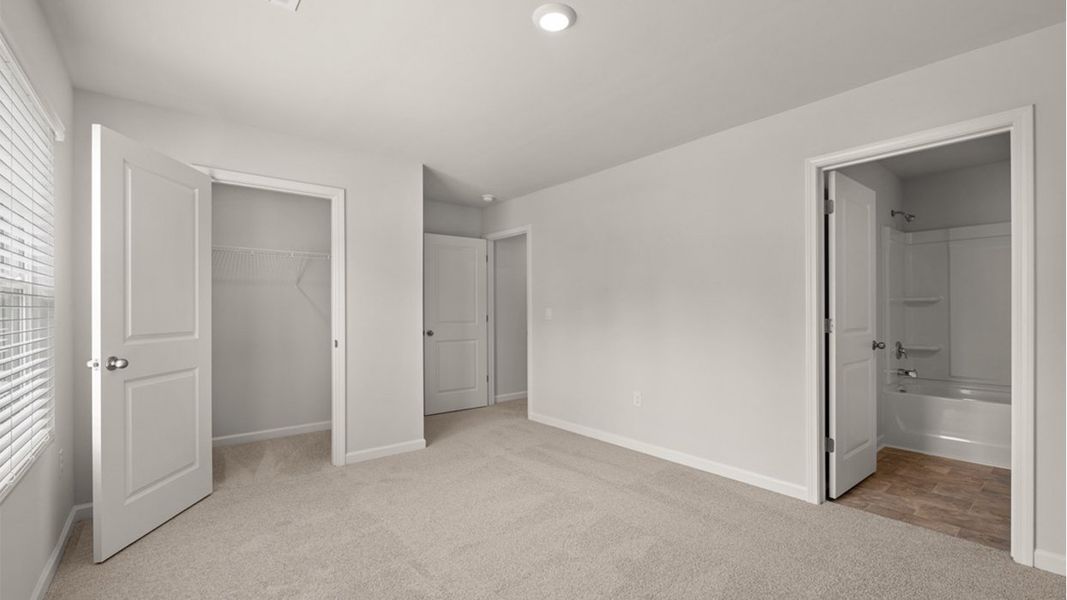Representative unfurnished interior of a home built from the Mansfield by D.R. Horton in Highland Hills, Graniteville (Image 29).