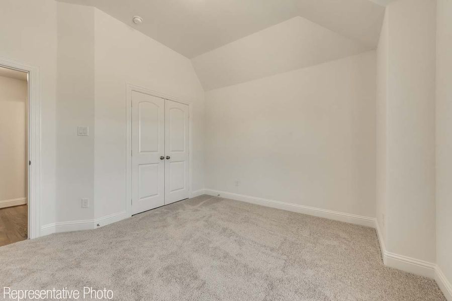 Representative unfurnished interior of a home built from the Charleston II by Grand Homes in Grand Oaks, Celina (Image 24).