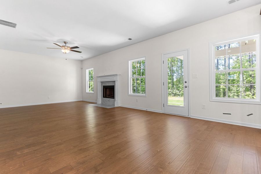 Great Room:4631 Capulet Court