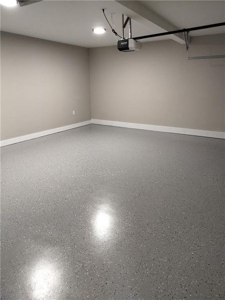 Spacious, unfurnished interior of a new home in , Franklin Springs (Image 14).