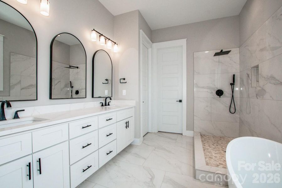 Furnished interior view inside a new home in , Lincolnton (Image 13).