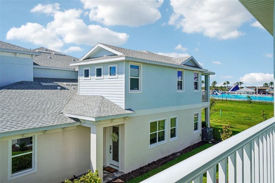 Exterior details and patio area of a home in Lagoon Residences at Epperson, Wesley Chapel (Image 22).