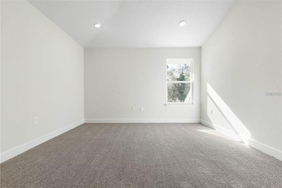 Spacious, unfurnished interior of a new home in Palm Coast, Palm Coast (Image 19).