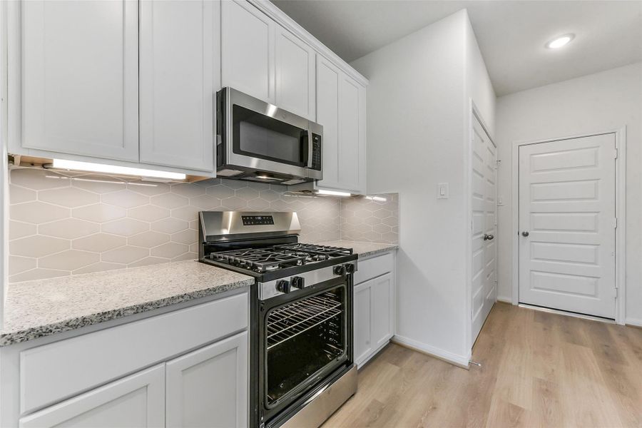 Furnished interior view inside a new home in , Houston (Image 8).