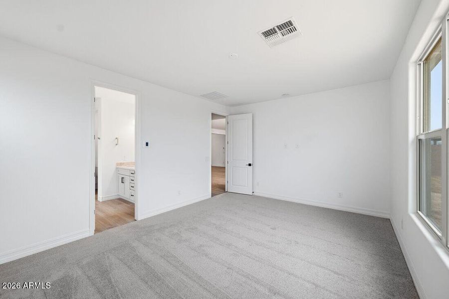 hj-az-phoenix-asante-passage-yellowstone