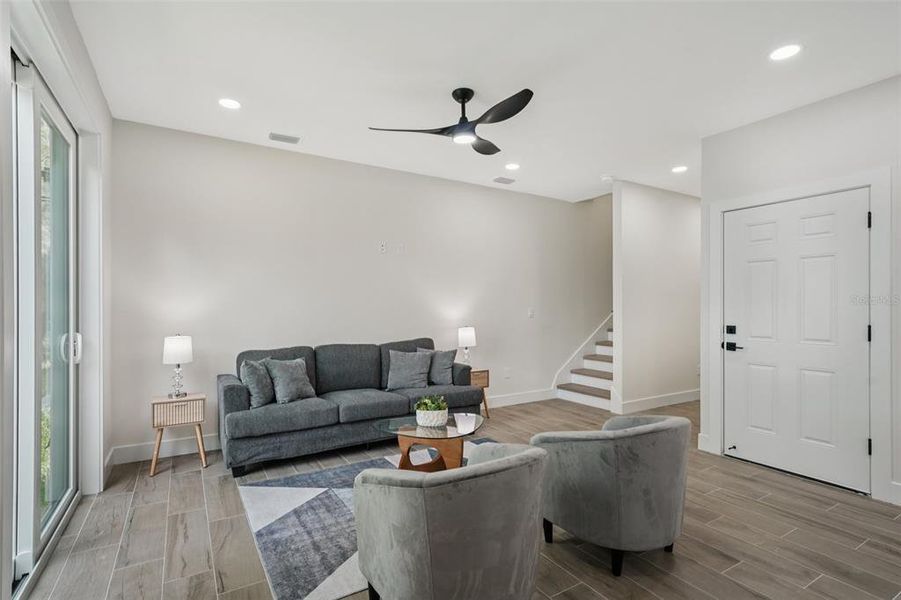 Furnished interior view inside a new home in , Largo (Image 14).