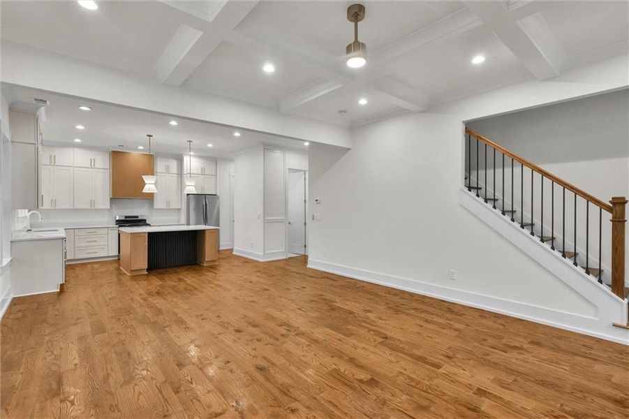 Spacious, unfurnished interior of a new home in , Atlanta (Image 36).