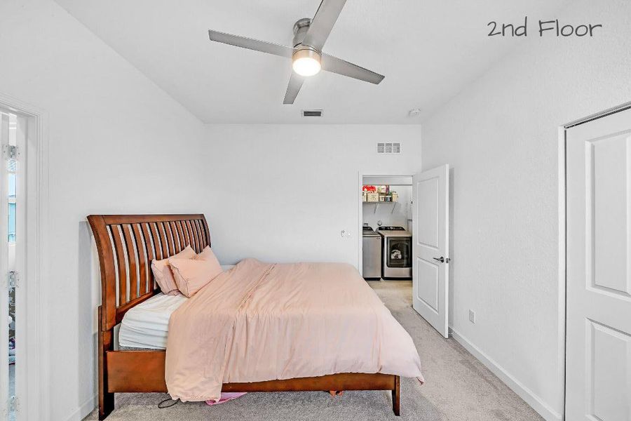 23 Guest Bedroom A (4)