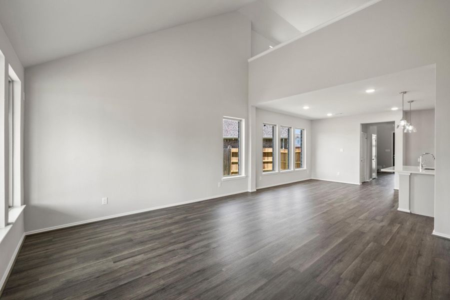 Spacious, unfurnished interior of a new home in Escondido, Magnolia (Image 19). Spacious, unfurnished interior of a new home in Escondido, Magnolia (Image 19).
