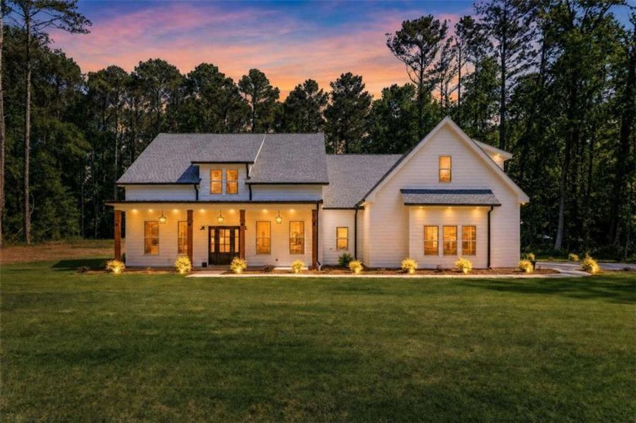 Front exterior of a new home in , Oxford, GA, highlighting curb appeal (Image 1). Front exterior of a new home in , Oxford, GA, highlighting curb appeal (Image 1).