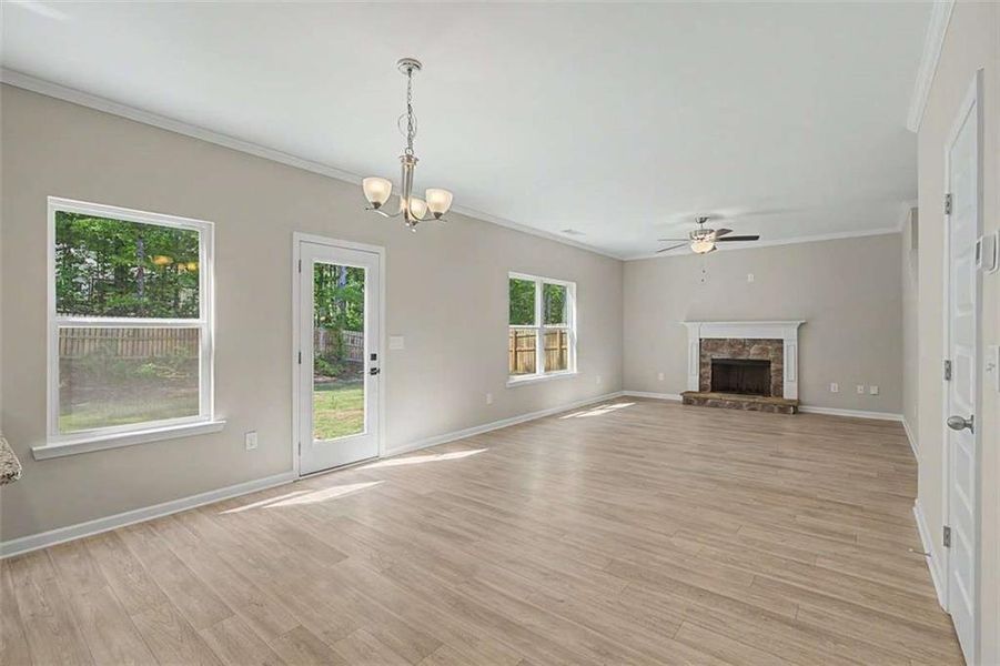 Spacious, unfurnished interior of a new home in Traditions at Cedarcrest, Dallas (Image 41).