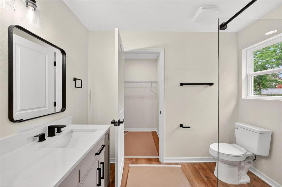 Furnished interior view inside a new home in , Leesburg (Image 18).