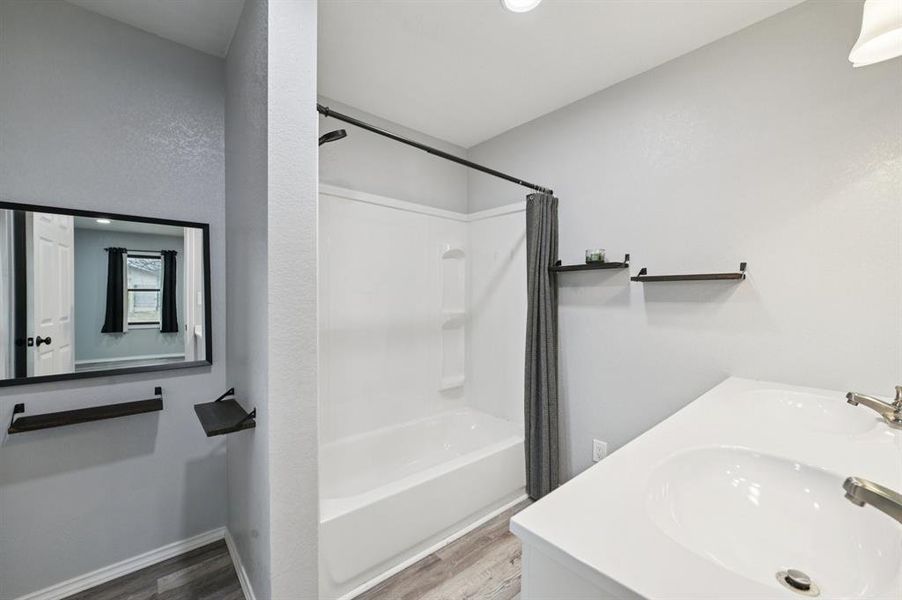 Furnished interior view inside a new home in , Weatherford (Image 12).