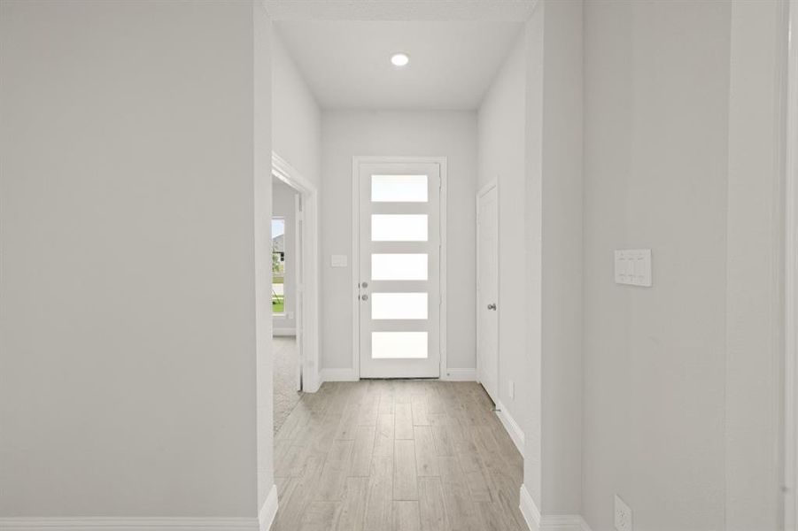 1076 Foxtail- Entry-1 1076 Foxtail- Entry-1