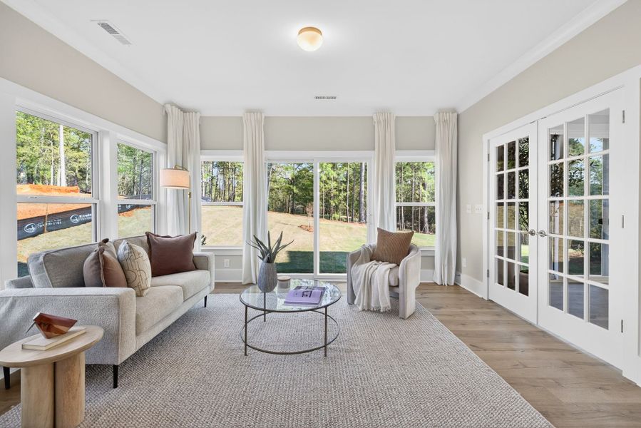 Furnished interior view inside a new home in Edgewater - Harbor Pointe, Lancaster (Image 17).
