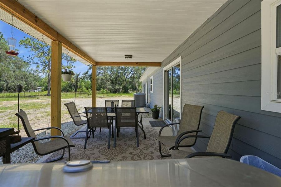 Exterior details and patio area of a home in , Homosassa (Image 25). Exterior details and patio area of a home in , Homosassa (Image 25).