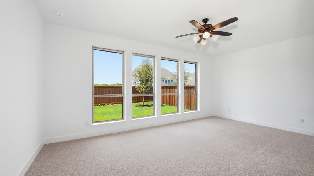 Spacious, unfurnished interior of a new home in Mustang Lakes, Celina (Image 20).