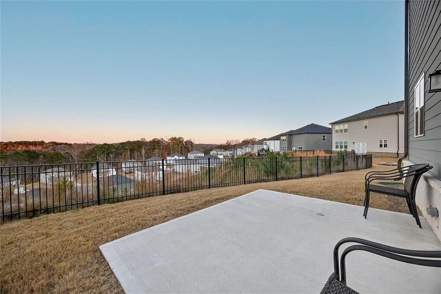 Exterior details and patio area of a home in Bedford Estates, Atlanta (Image 4).