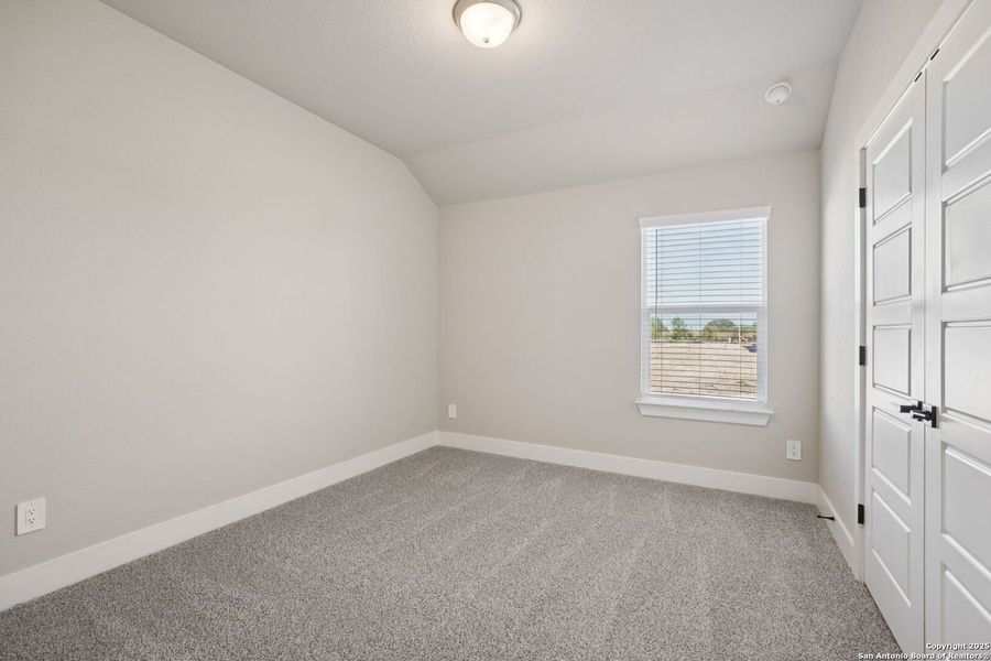 Spacious, unfurnished interior of a new home in Carmel Ranch, Schertz (Image 37). Spacious, unfurnished interior of a new home in Carmel Ranch, Schertz (Image 37).