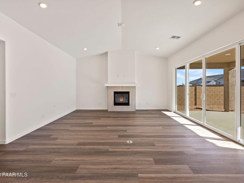 Spacious, unfurnished interior of a new home in Westwood, Prescott (Image 13).