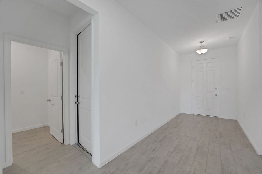New Home in Winter Haven, FL.  - Slide 26