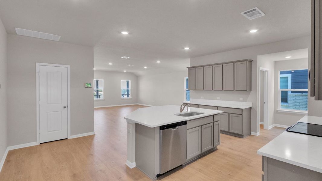 Furnished interior view inside a new home in Thunder Rock, Marble Falls (Image 5).