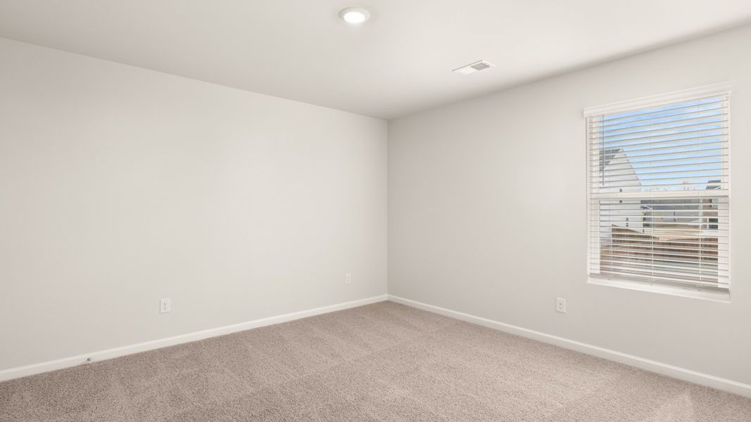 Representative unfurnished interior of a home built from the Penwell by D.R. Horton in Locust Grove Station - Cedar Ridge, Locust Grove (Image 25).