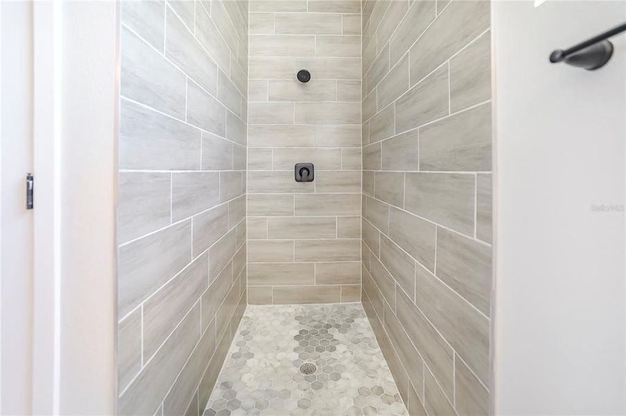 Image 14 of a home in .