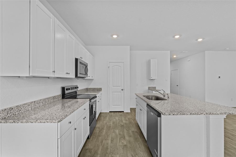 Furnished interior view inside a new home in Arroyo Ranch, Seguin (Image 11).