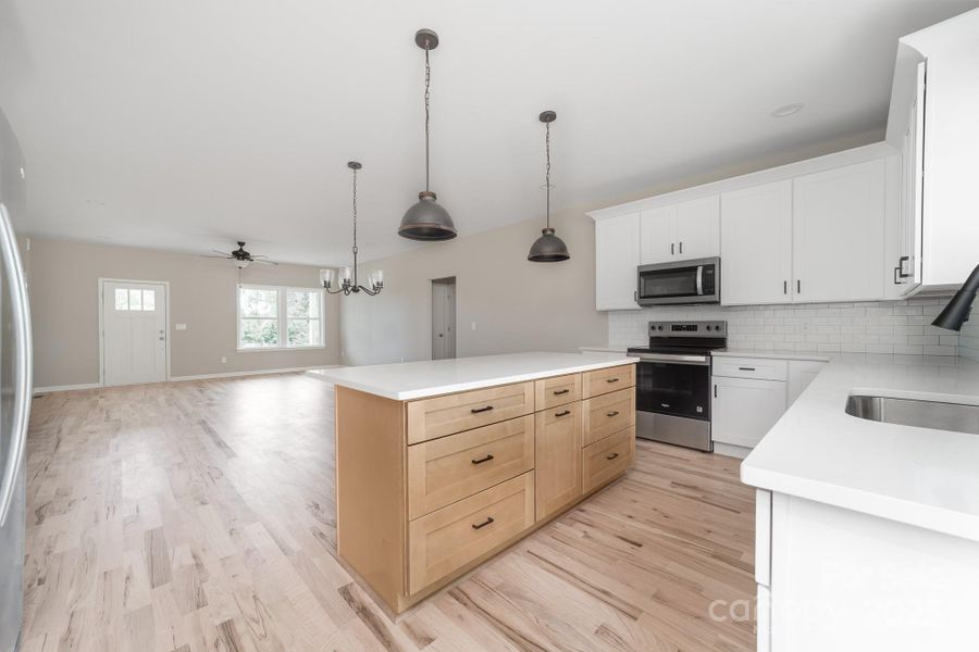 Furnished interior view inside a new home in , Cherryville (Image 9).