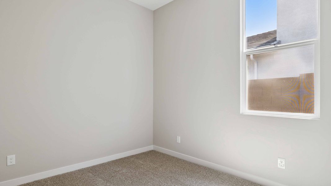Spacious, unfurnished interior of a new home in Upper Canyon, Phoenix (Image 17). Spacious, unfurnished interior of a new home in Upper Canyon, Phoenix (Image 17).