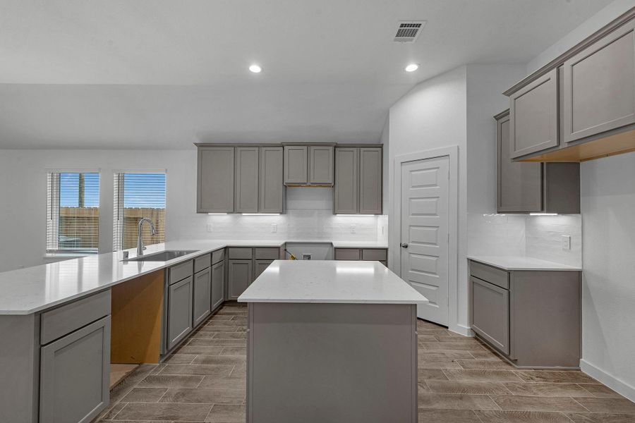 Furnished interior view inside a new home in Grand Mason Crossing, Katy (Image 7).