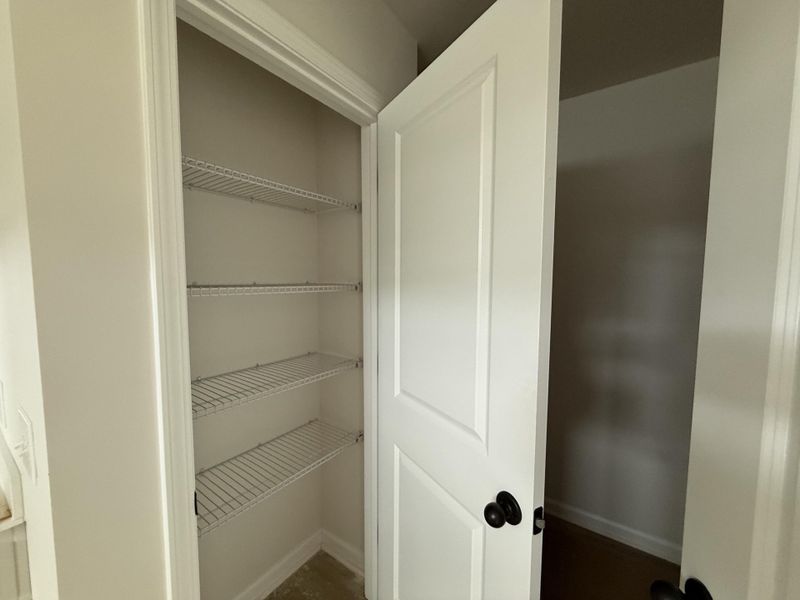 Spacious, unfurnished interior of a new home in Watson Hill, Summerville (Image 18).