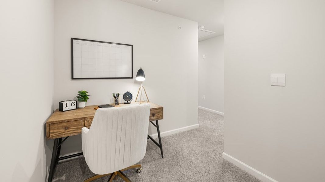 Furnished interior view inside a new home in Echo Glen, Stockbridge (Image 39).