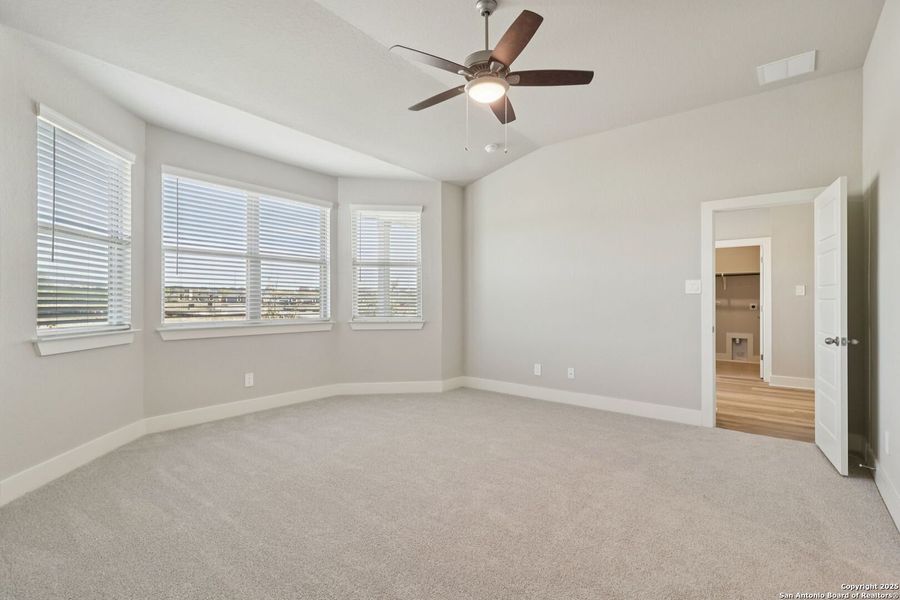 Spacious, unfurnished interior of a new home in Remington Ranch, San Antonio (Image 29). Spacious, unfurnished interior of a new home in Remington Ranch, San Antonio (Image 29).