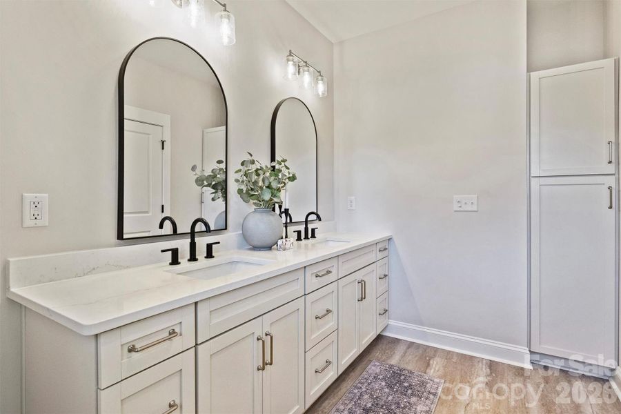 Furnished interior view inside a new home in , Lincolnton (Image 38).