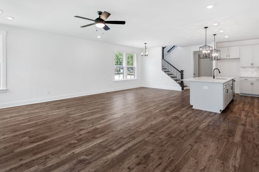 Representative unfurnished interior of a home built from the St. Ledger by Hunter Quinn Homes in Creek Pointe, Moncks Corner (Image 19).