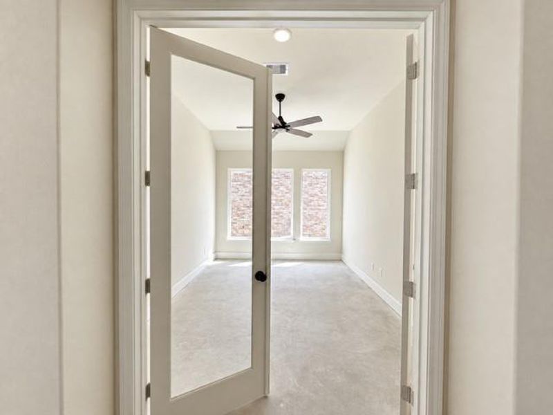 Spacious, unfurnished interior of a new home in , Spring (Image 12).