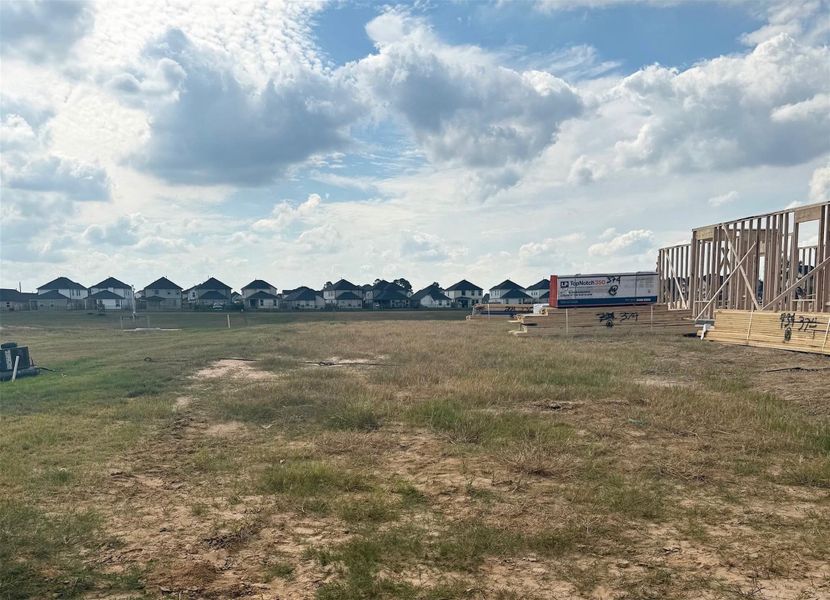 Image 4 of a home in Grand Oaks Village. Image 4 of a home in Grand Oaks Village.