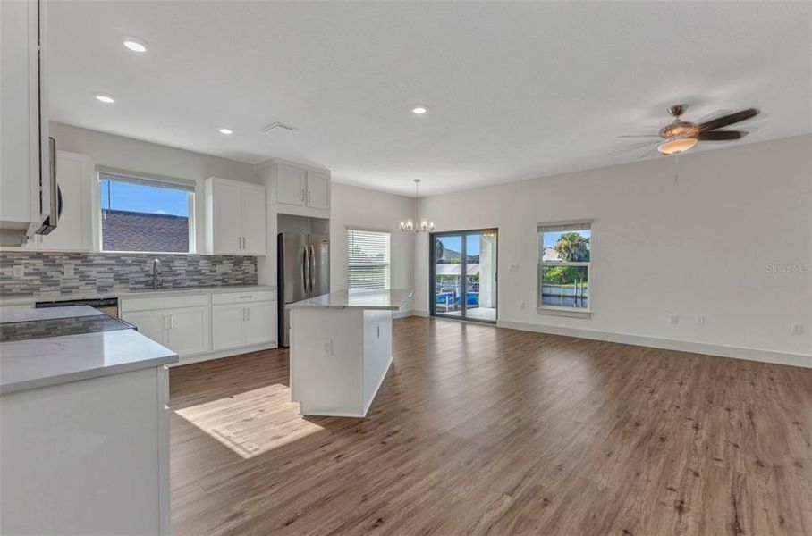 Spacious, unfurnished interior of a new home in , Port Charlotte (Image 24).