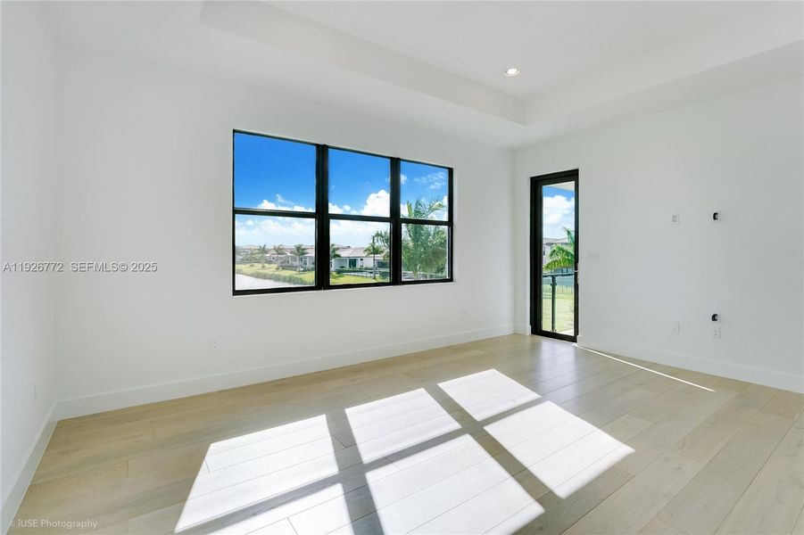 Spacious, unfurnished interior of a new home in Lotus Edge, Boca Raton (Image 21).