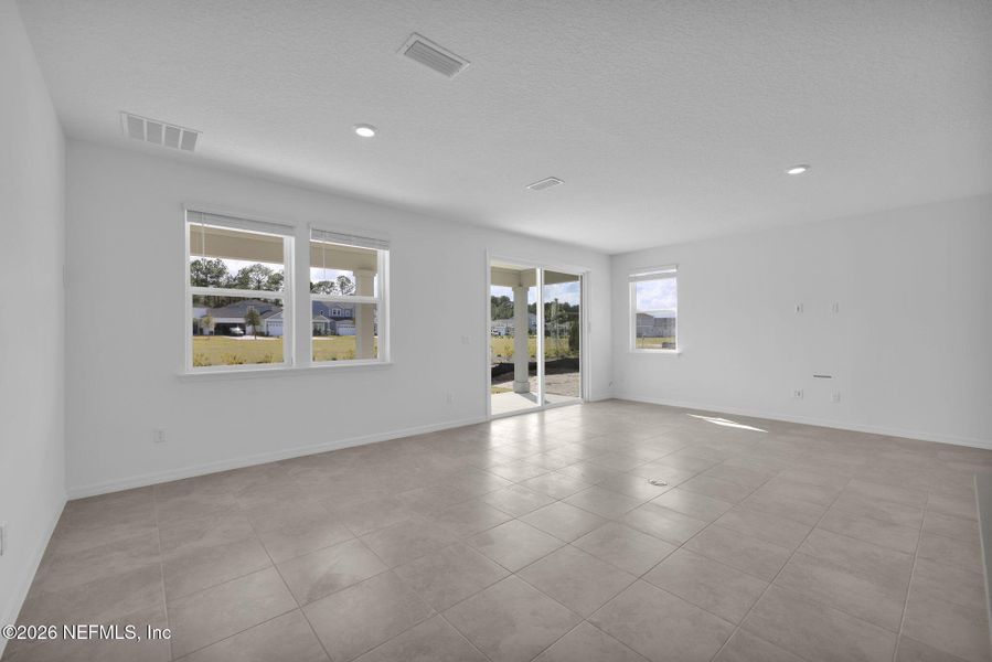 Spacious, unfurnished interior of a new home in Hyland Trail, Green Cove Springs (Image 11). Spacious, unfurnished interior of a new home in Hyland Trail, Green Cove Springs (Image 11).