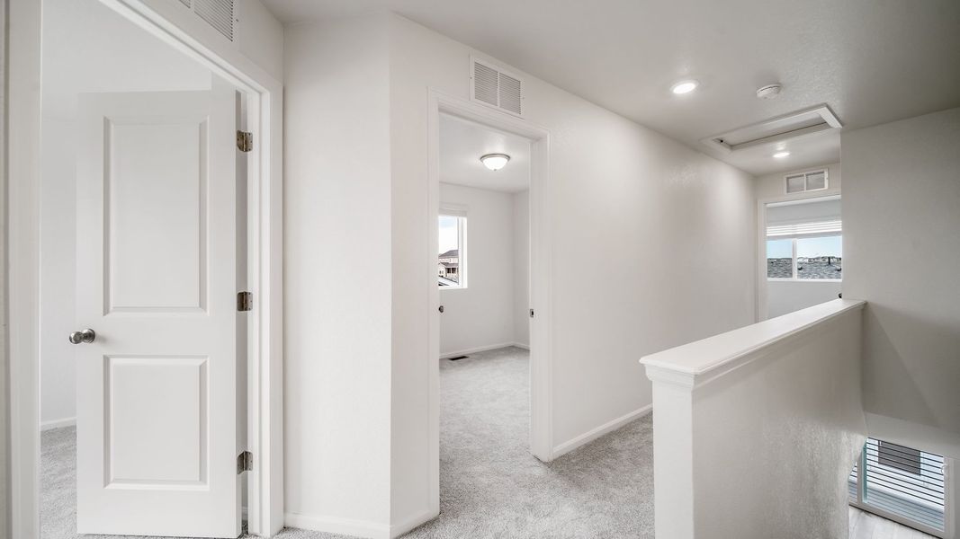 Spacious, unfurnished interior of a new home in Banning Lewis Ranch, Colorado Springs (Image 25). Spacious, unfurnished interior of a new home in Banning Lewis Ranch, Colorado Springs (Image 25).