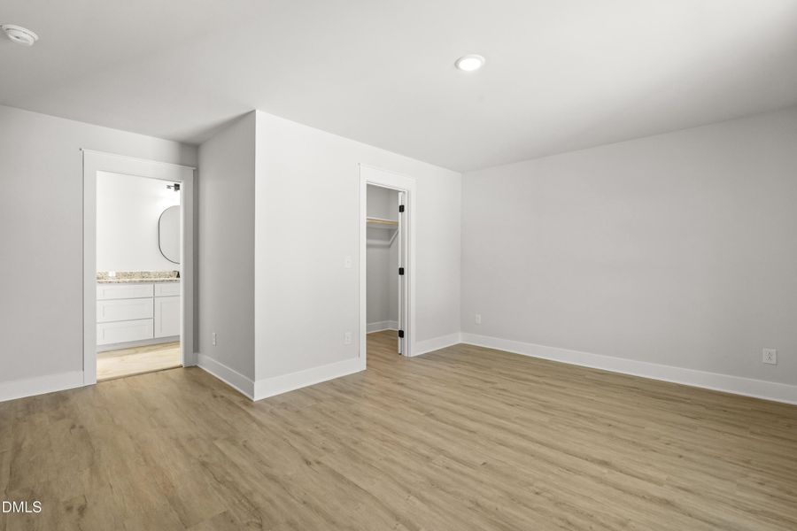 Owners Bedroom - Toward WIC and Bathroom