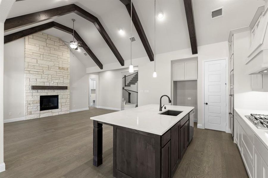 11. 16368 Parish - Kitchen (3)