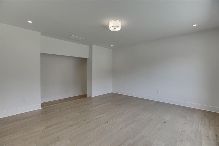 Spacious, unfurnished interior of a new home in , Buford (Image 60).