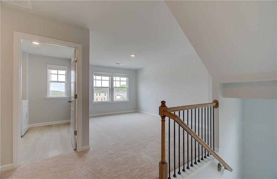 Spacious, unfurnished interior of a new home in Burchwood, Stockbridge (Image 22).