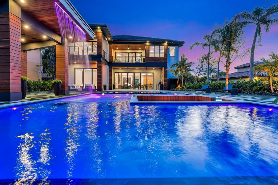 Exterior details and patio area of a home in , Lantana (Image 54).