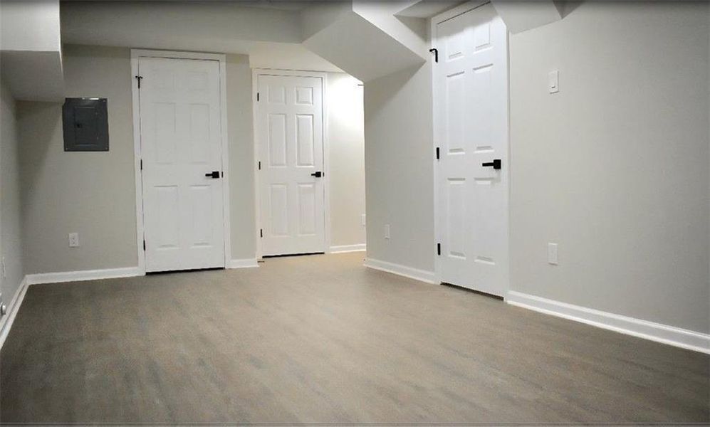 Spacious, unfurnished interior of a new home in , Atlanta (Image 32).