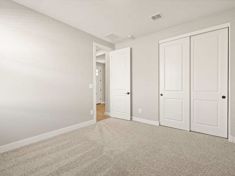 Spacious, unfurnished interior of a new home in White Tank Foothills Reserve Series, Waddell (Image 17).